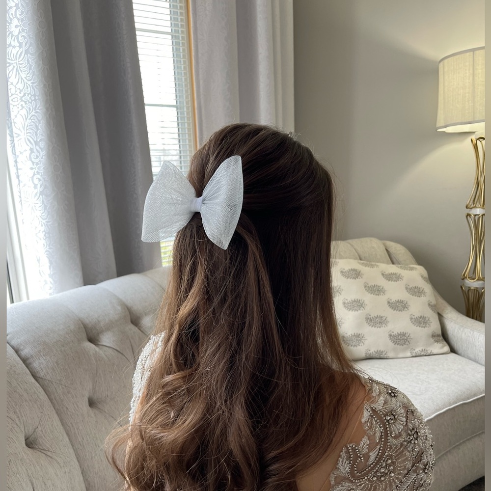 Glow in the dark bow!